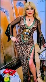 Loozaty Cairo Transex Sono una trans libanese che vive in Egitto da 12 anni. Spero che ti divertirai a incontrarci e ti prometto che non mi dimenticherai mai.