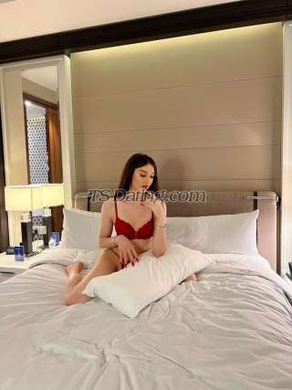 trans girl LoraTShot 4058521 trans girl LoraTShot 4058521