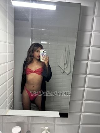 trans girl LorenaDiaz 1756847 trans girl LorenaDiaz 1756847