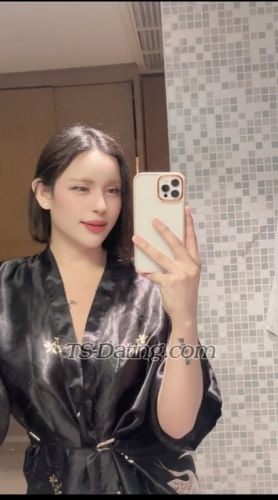 trans girl Lourraine200 7860096 trans girl Lourraine200 7860096