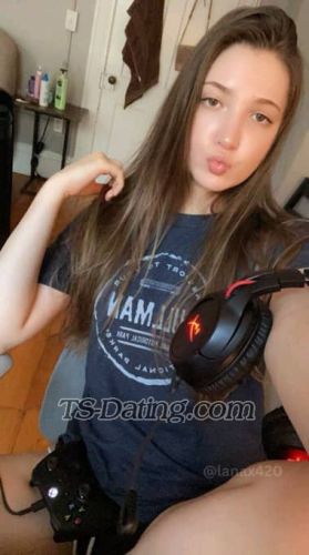 Shemale-Lucrassa-7318765 