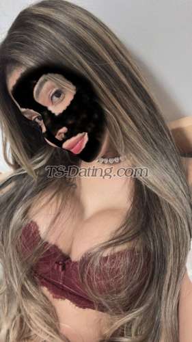 trans girl Lunaszo 2400845 trans girl Lunaszo 2400845