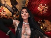 LuxuryQUEEN Bangkok Transex With pleasure… my name is Mia or Queen Mia.I'm a
sweet and hot girl from europe enjoying some holidays around
here.If u look for domination I can be very
dominant kind of your “BAD GIRL” that one they can spite
on you or slap your face many times.But very
friendly and open mind… Im ready to make you realize
all your desires and fetish being it dirty or
not…I’m sure together we will enjoy a
lot!Some of my services are here:French
KissMassageTop and Bottom Sucking
Domination Girlfriend Experience Dressing
My place are safe and got everything u need.