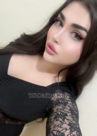trans girl laayaan 0413087 trans girl laayaan 0413087