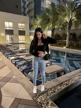 trans girl larareal 9834276