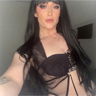Crossdresser / leggymiss / United Kingdom