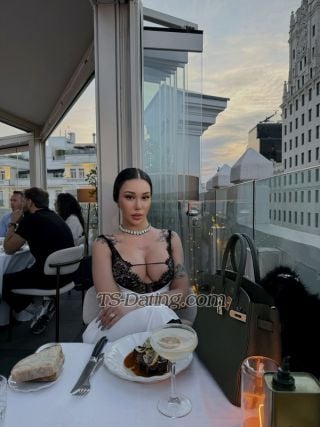 trans girl likacelebi21 6855238