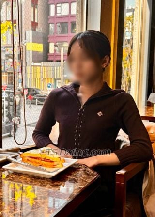 trans girl lilybugsh 3579646