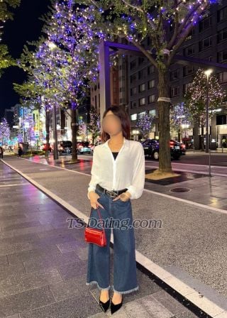 trans girl lilybugsh 3579790