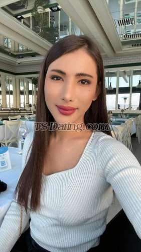 trans girl MARITAVIP 7400578