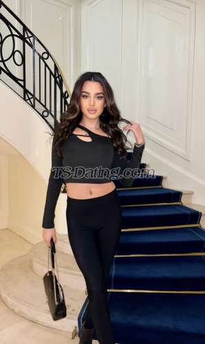 trans girl MISSBELLUCI 7616002 trans girl MISSBELLUCI 7616002