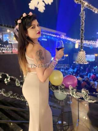 trans girl Maahi69 3233029