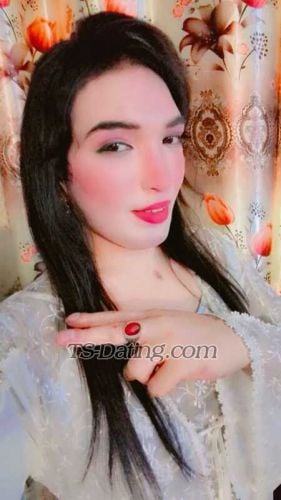 trans girl MahanoorDua 0221611