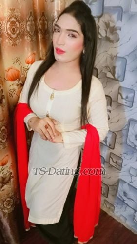 trans girl MahanoorDua 9548987