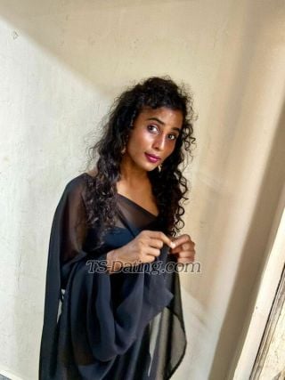 trans girl Mahimahi 7699673 trans girl Mahimahi 7699673