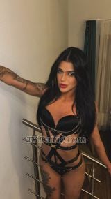 Salas Maia Maia salles Maia salles Munich Transex Enchantée, ma chère, je m'appelle Mirella Sales, une jeune femme transgenre de 21 cm de tour de taille. Je suis une brune coquine et vaniteuse, très discrète, polie et affectueuse. Je mesure 1,75 m, pèse 66 kg et possède une silhouette élancée digne d'un mannequin. J'ai une douceur facile à conquérir, mais aussi un côté coquin qui provoque, domine et est addictif. Je suis prête à vous enchanter par mon intensité pure. J'apprécie les relations authentiques et je sers avec calme et sérénité. Dans mon service, plaisir et respect vont de pair. Je suis très affectueuse et j'ai ce petit côté qui vous donnera envie d'en savoir plus. Si vous recherchez plus qu'un simple rendez-vous, venez vous perdre dans ma peau. Je sers toujours avec beaucoup de parfum et vous fais sentir à l'aise du début à la fin, je suis disponible pour servir les hommes, les couples et les fétiches avec bon goût, classe, désir et attitude.