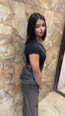 ManikaArora Chandigarh Transex Believer in love, kindness, and deep conversations
🌙I enjoy little moments, laughter, and emotional
bonding 💕Searching for something meaningful 💍