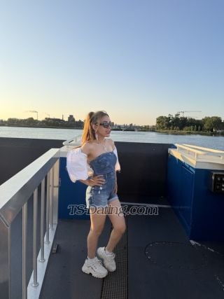 trans girl Mariam2626 7995445 trans girl Mariam2626 7995445