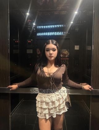trans girl Mau96 9611017 trans girl Mau96 9611017