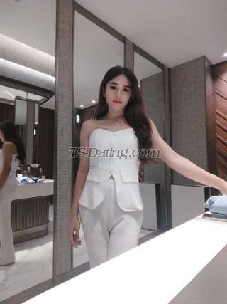 trans girl Mawar2424 2701555 trans girl Mawar2424 2701555