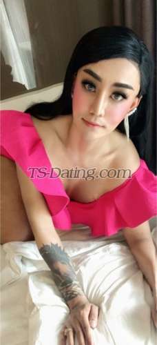 trans girl Maxi100 5886599 trans girl Maxi100 5886599