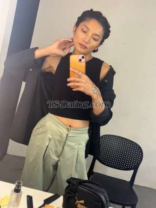 trans girl Maxinaxxx 7895685