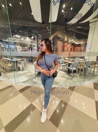 Shemale-MaxineIsYours-4742958 