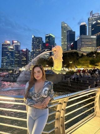 Shemale-MaxineIsYours-4743025 