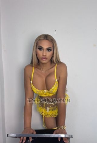 trans girl Maxinexx2525 3267018 trans girl Maxinexx2525 3267018