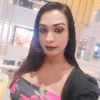 trans girl MayaRaghuvee 8209056 trans girl MayaRaghuvee 8209056