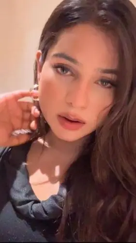 MayraRoy 3340458 MayraRoy 3340458