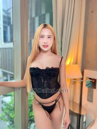 trans girl Mayrisma 2407748