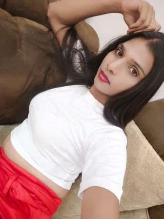 MeghanaMature 2575351