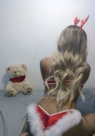 trans girl MiahSanz 8020342 trans girl MiahSanz 8020342