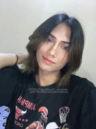 trans girl Michelle190 7446250
