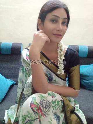 trans girl Midhuna 3082773