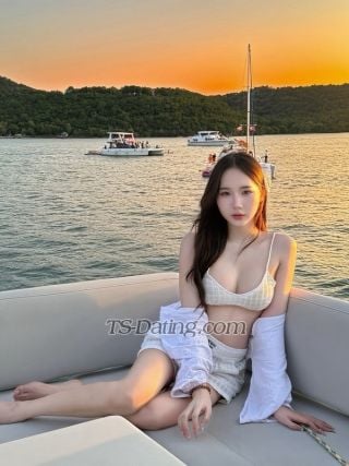 trans girl Miewmiew 9713237 trans girl Miewmiew 9713237