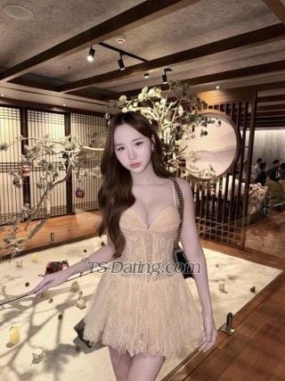 trans girl Miewmiew 9714590 trans girl Miewmiew 9714590