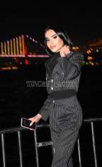 Milana Milaan Milaan Istanbul Transex Salut, je suis Milana J'ai 19 ans Je suis d'origine russe Je suis très professionnel esc Pénis 20 cm