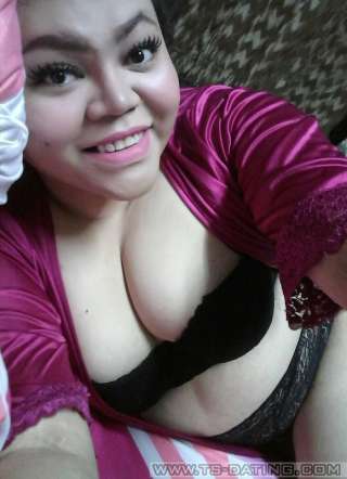 trans girl MinMoluccas 7617502 trans girl MinMoluccas 7617502
