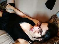Mina  Mina27 Mina27 Ottawa Transex la fille d'à côté qui est la parfaite petite amie