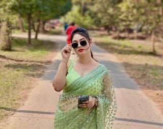 trans girl Mira1999 7531049