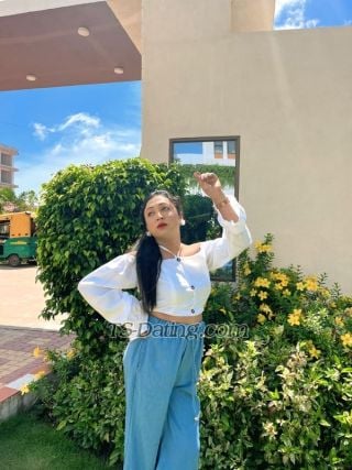 trans girl Mishti25 2309621 trans girl Mishti25 2309621