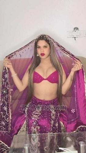 Shemale Escort - Miss Adaa - Inde