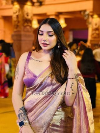 trans girl Missbasu 1658105