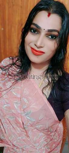 trans girl Mithra 0004364 trans girl Mithra 0004364