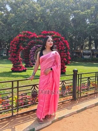 Shemale Escort - MonikaRoy - India