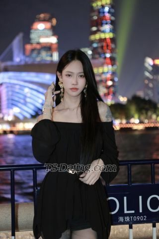 Acompañante Transexual / Mookmuay1 / Tailandia