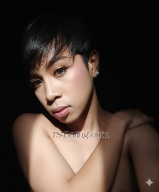 trans girl Mori700 9396018