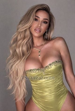 trans girl MrsMoretti 7741529